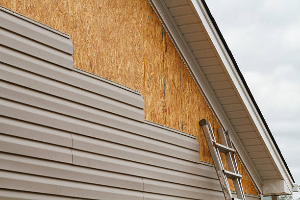 24/7 Emergency Vinyl Siding experts in Burbank, OH